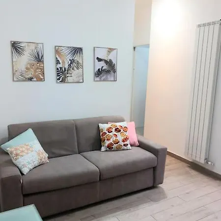 New Viale Lecco Daire Como